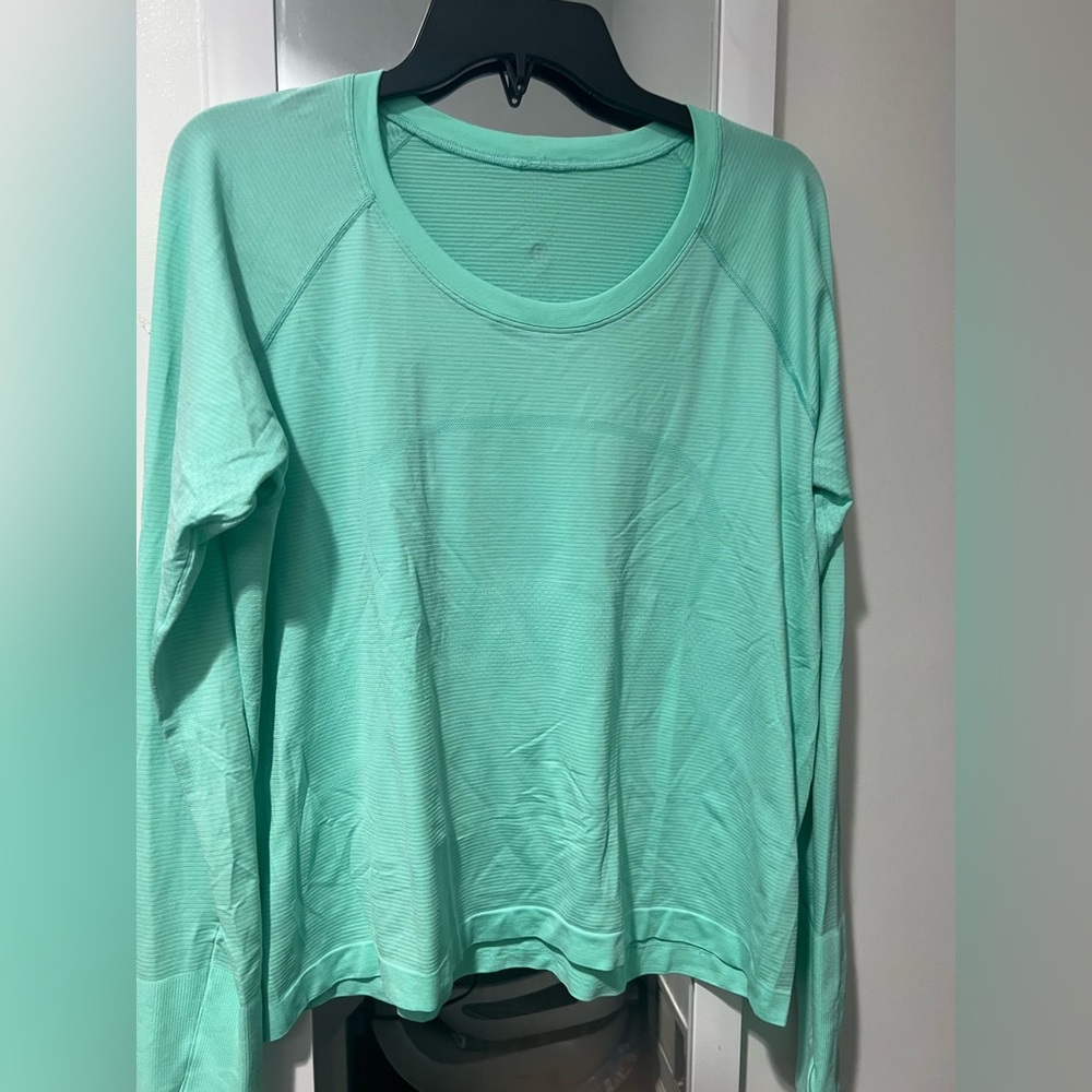 Lululemon Athletica Swiftly Tech Long Sleeve Shirt 2.0 Race Length